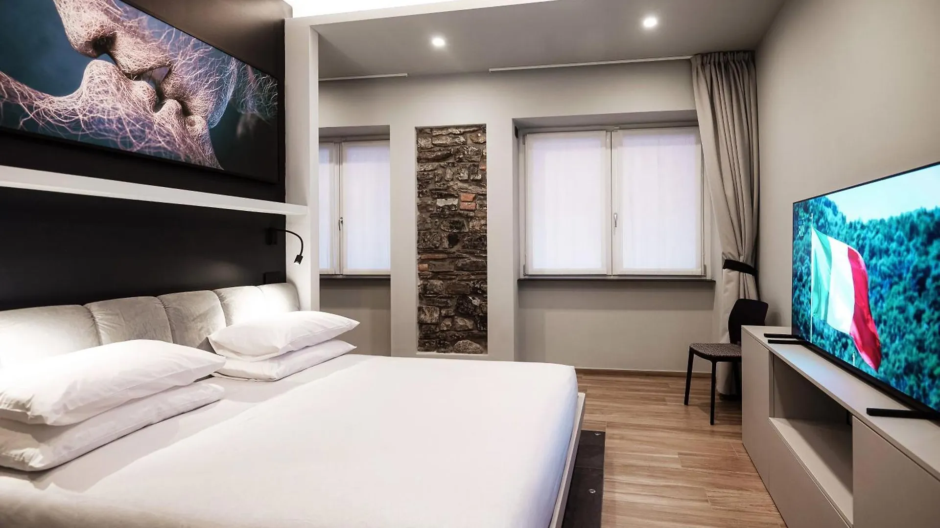 Appartamento Breva - Downtown Como - Jacuzzi And Garden